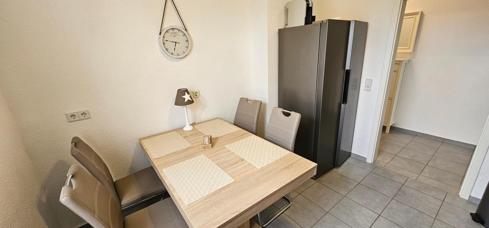Private Ferienwohnung Seestadt Grossraeschen Exterior foto